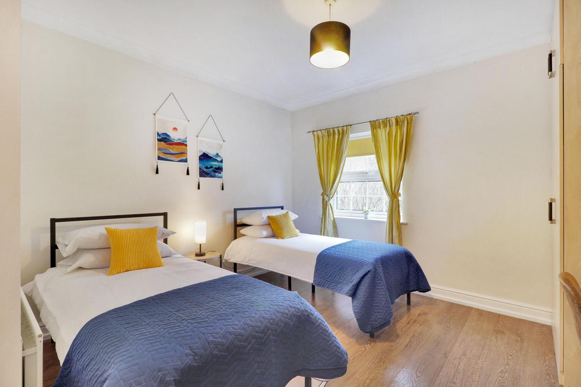 Perfect Home In Central Tunbridge Wells, Sleeps 10 Экстерьер фото